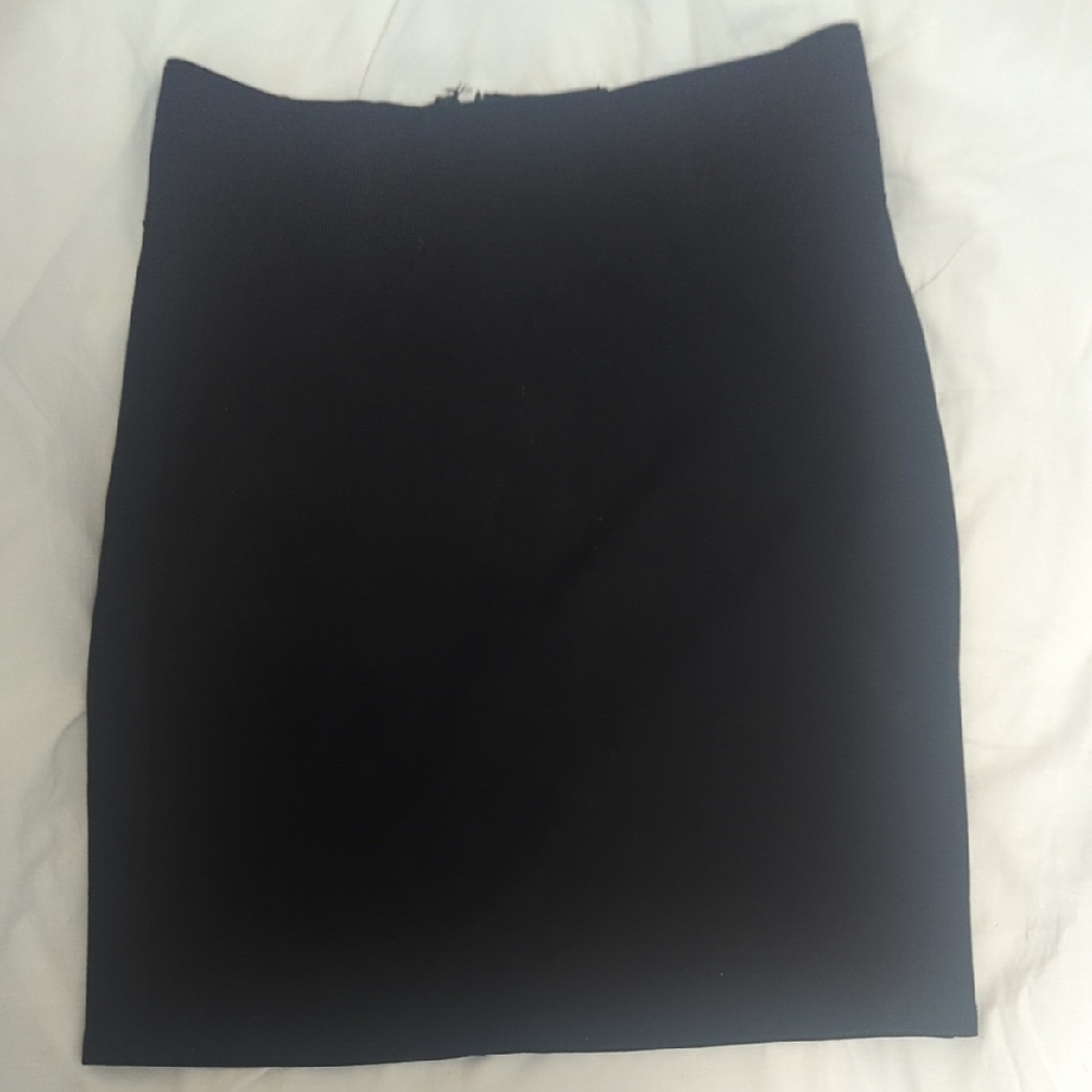 Roz & Ali Black Classic Pencil Skirt